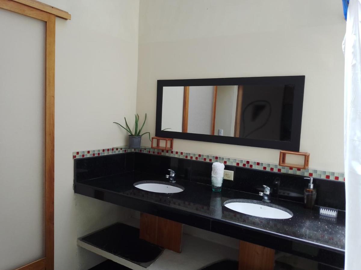 Апартаменты Cozy Hosting Galapagos Пуэрто-Айора Экстерьер фото