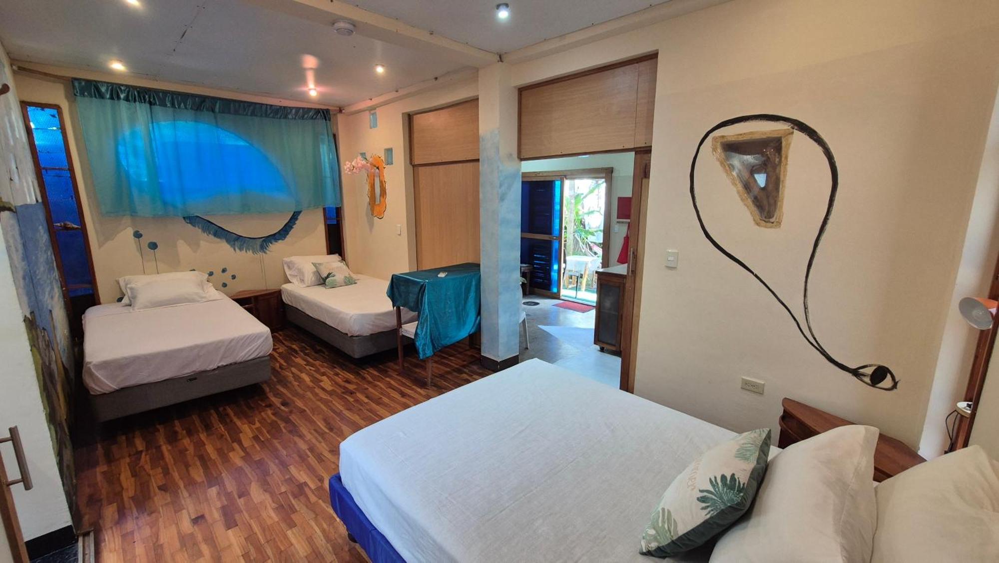 Апартаменты Cozy Hosting Galapagos Пуэрто-Айора Экстерьер фото